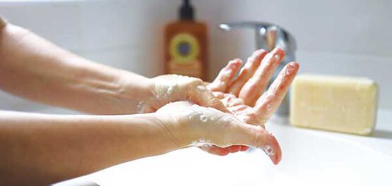 pourquoi bien se laver les mains